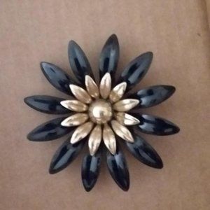 Black Flower Brooch/Pin
